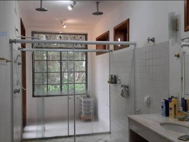 #123 - Casa em condomínio para Compra em Bragança Paulista - SP